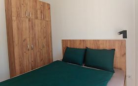 Home Art Apartments