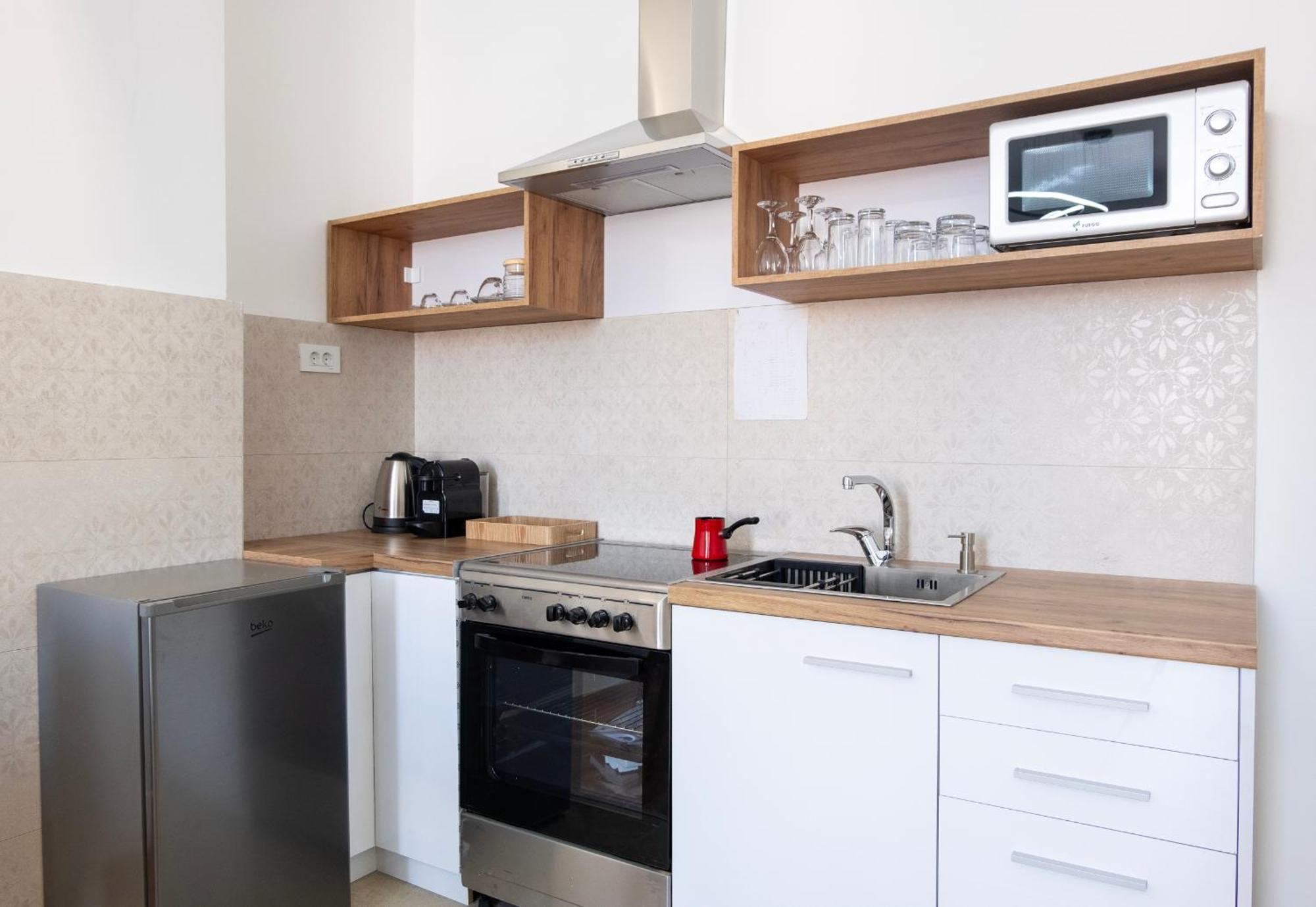 Home Art Apartments Skopje Buitenkant foto