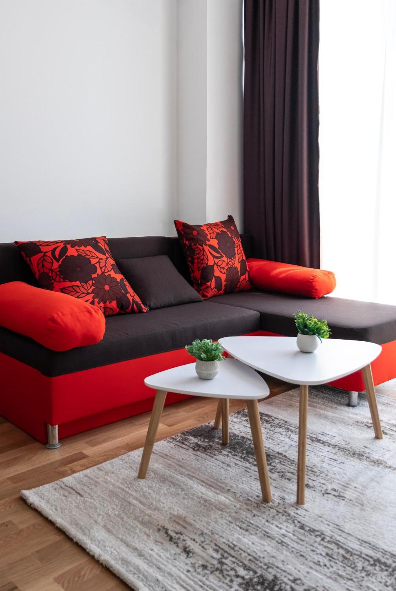 Home Art Apartments Skopje Buitenkant foto