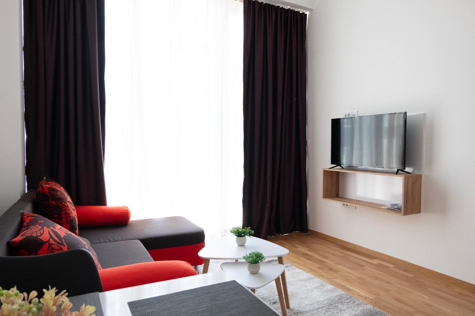 Home Art Apartments Skopje Buitenkant foto